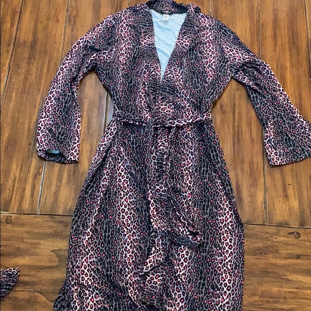 EUC Cosabella pink leopard print baby doll & robe - Picture 5 of 9